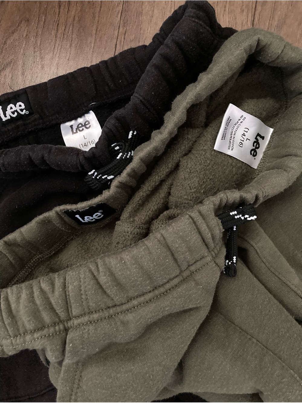 BUNDLE: Boys Sz 12-14 School Clothes Under Armour Tees Joggers Hoodie Sweater - Picture 12 of 15